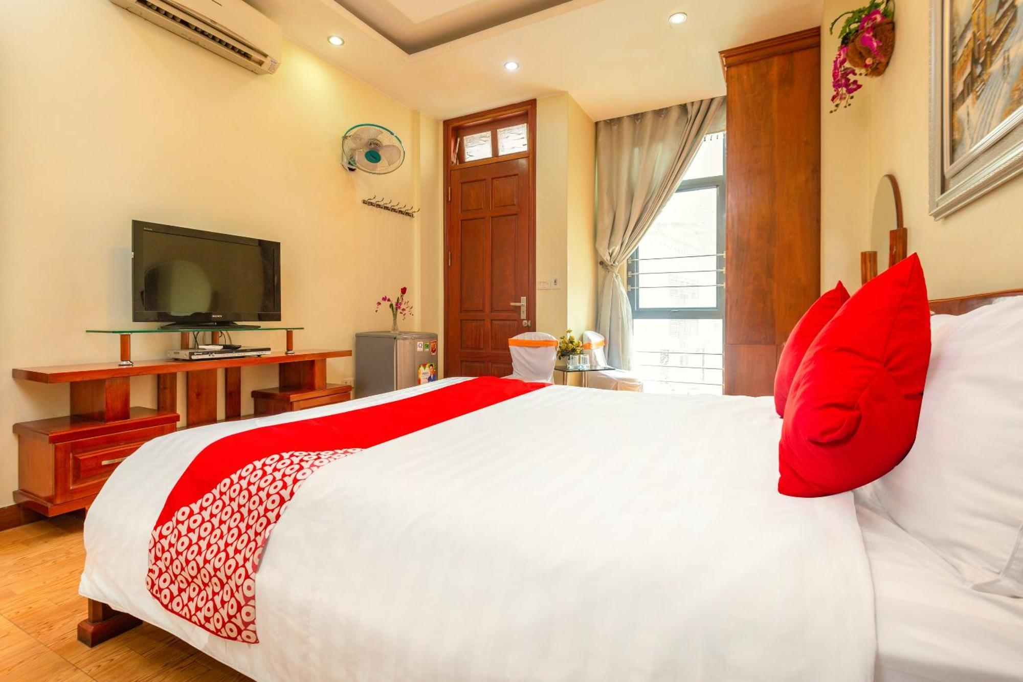 Oyo 887 Star Hotel Hanoï Extérieur photo