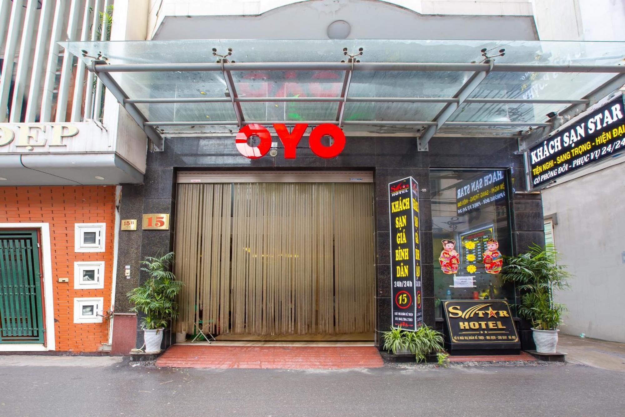Oyo 887 Star Hotel Hanoï Extérieur photo