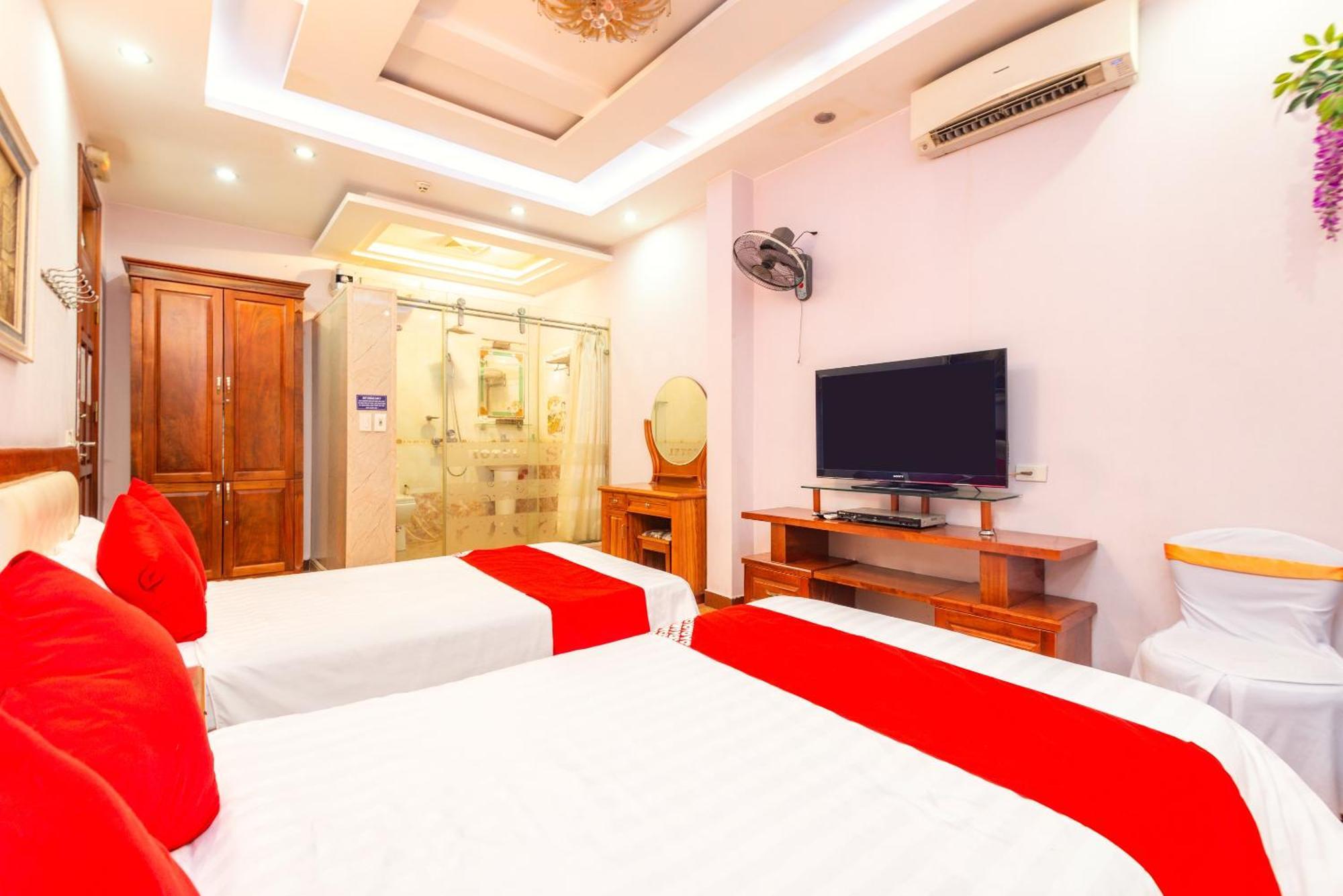 Oyo 887 Star Hotel Hanoï Extérieur photo