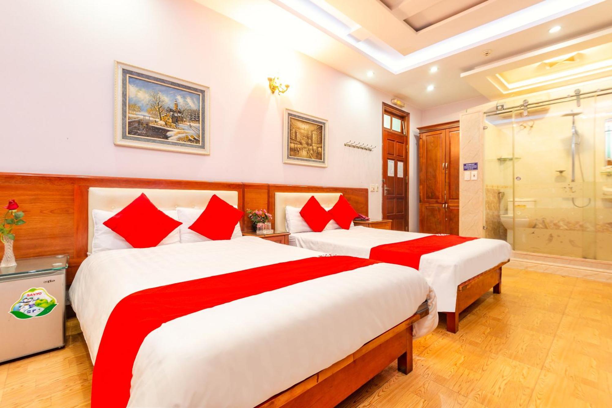 Oyo 887 Star Hotel Hanoï Extérieur photo